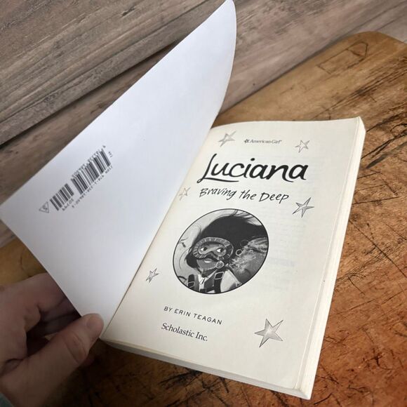 American Girl Luciana Braving the Deep by Erin Teagan Paperback Book 2018 Girl o - Picture 9 of 11